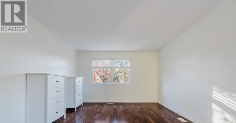 905 Plante Drive, Ottawa, ON, K1V 9E3 - 21