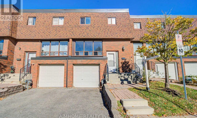 34 Stately Way