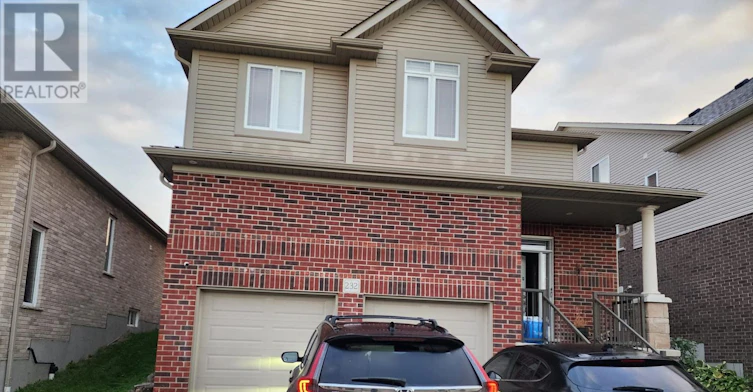 BSMT-232 Ladyslipper Drive, Waterloo, ON, N2V 0E2 - 2