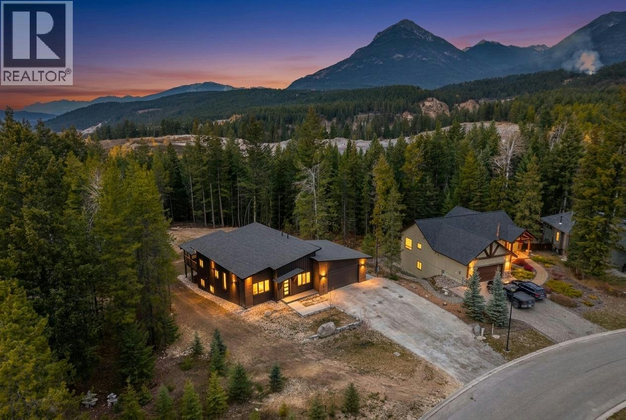 1545 Quartz Crescent, Golden, BC, V0A 1H3