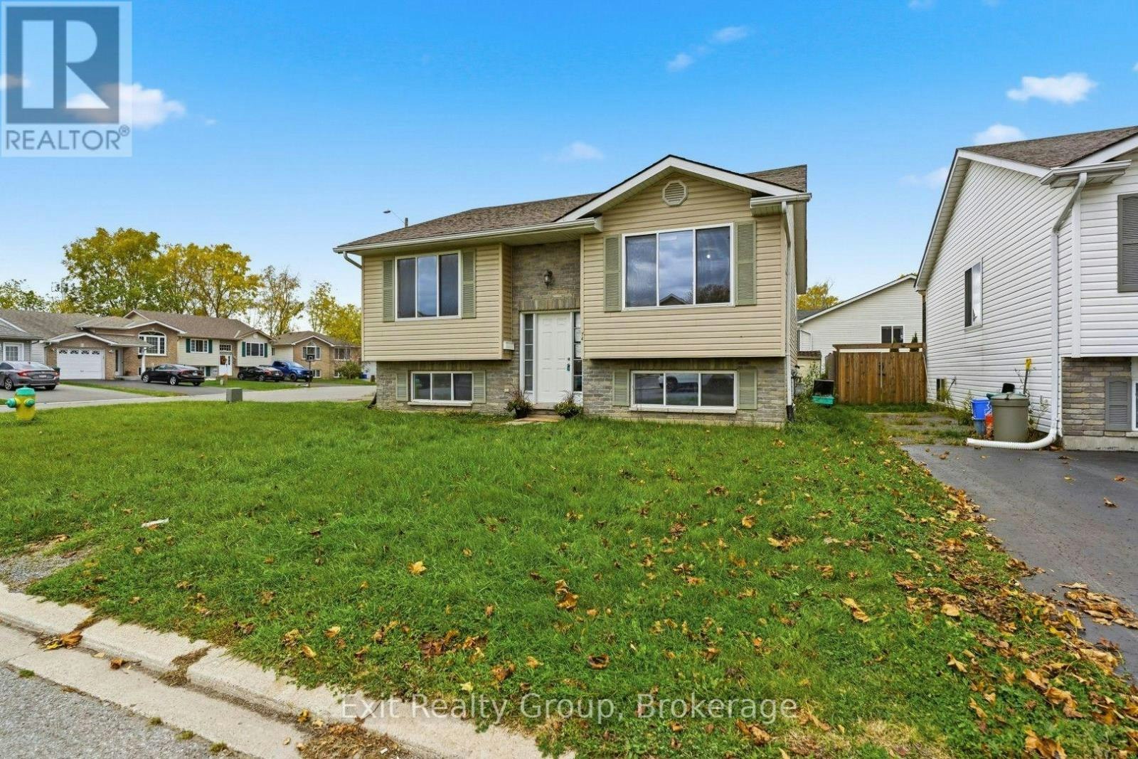 14 Butler Lane, Belleville, ON, K8P 5M8