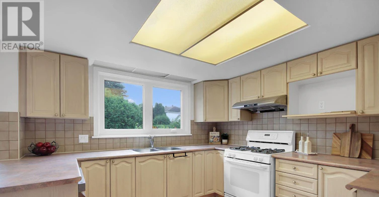 38 Forestglade Crescent, Ottawa, ON, K1G 5V8 - 19