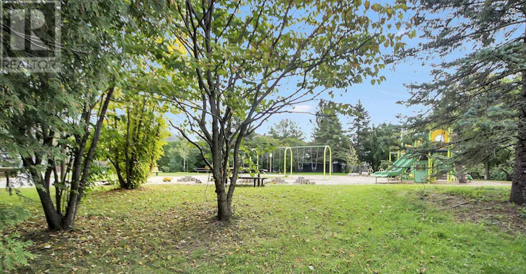 38 Forestglade Crescent, Ottawa, ON, K1G 5V8 - 43