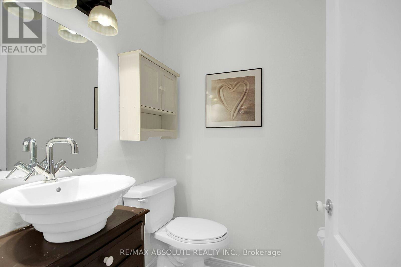 38 Forestglade Crescent, Ottawa, ON, K1G 5V8 - 27