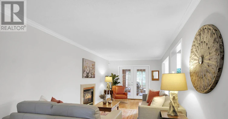 38 Forestglade Crescent, Ottawa, ON, K1G 5V8 - 9