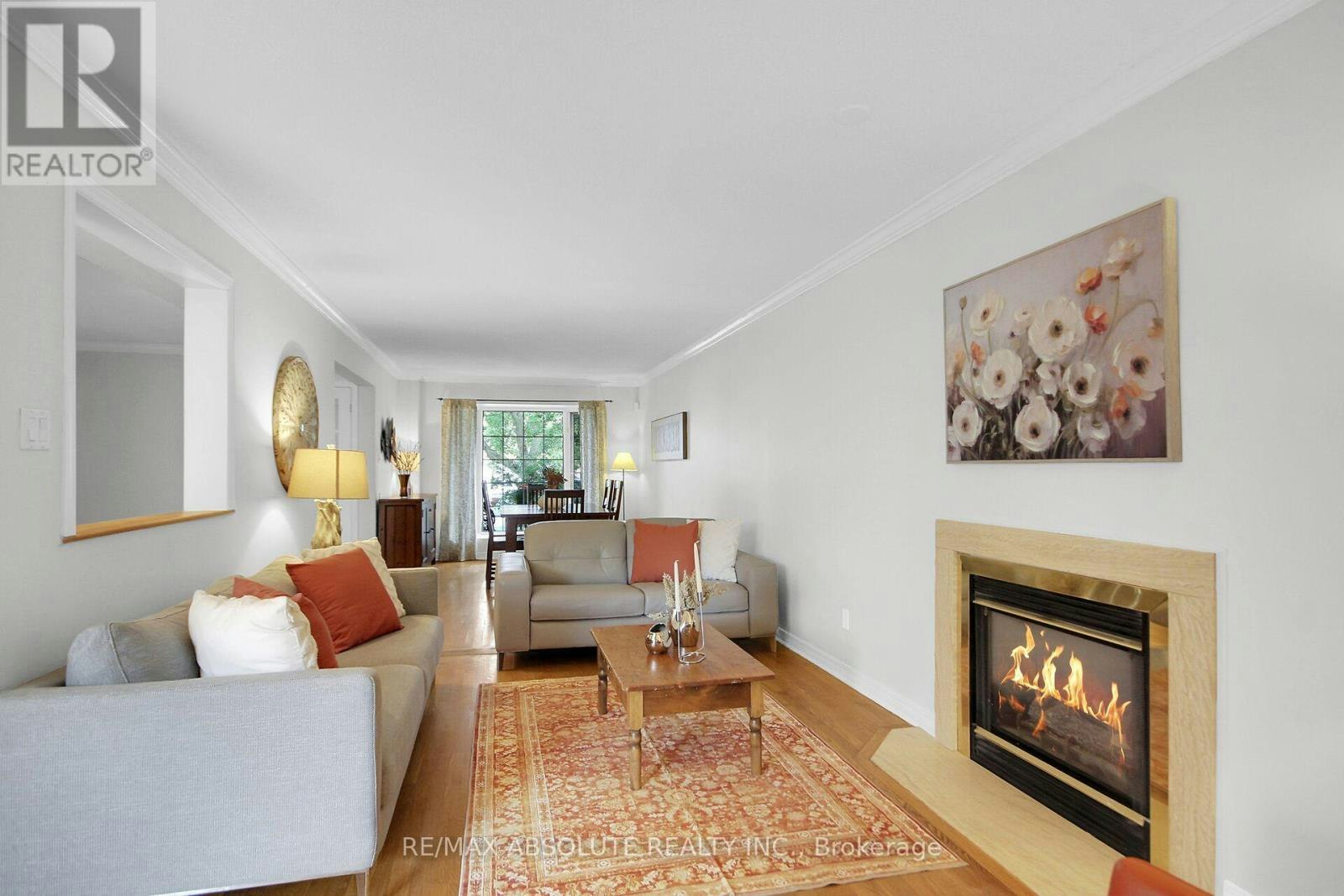 38 Forestglade Crescent, Ottawa, ON, K1G 5V8 - 11