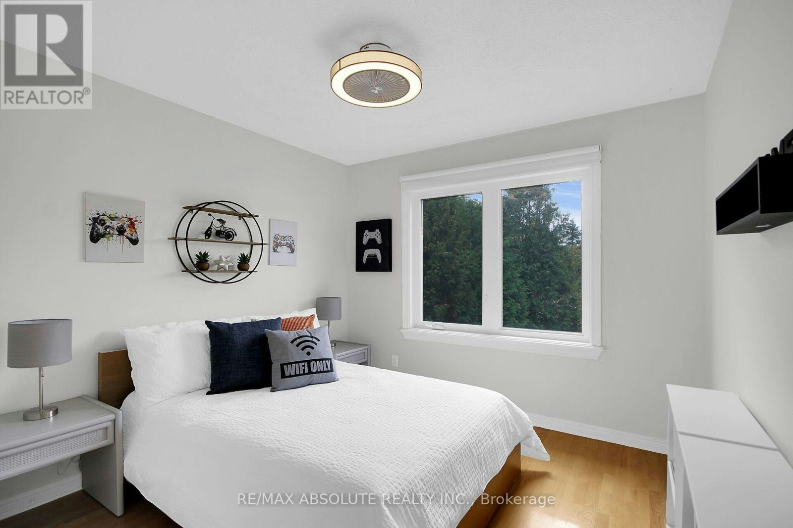 38 Forestglade Crescent, Ottawa, ON, K1G 5V8 - 37