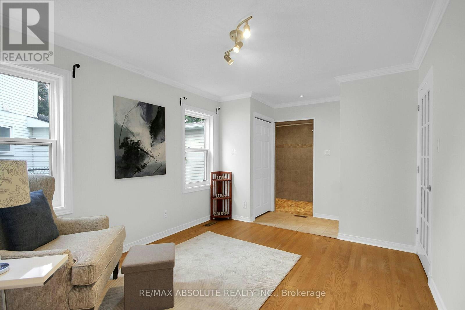38 Forestglade Crescent, Ottawa, ON, K1G 5V8 - 23