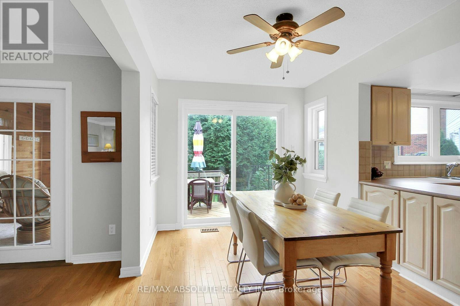 38 Forestglade Crescent, Ottawa, ON, K1G 5V8 - 16