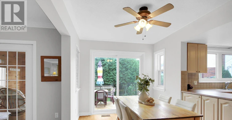 38 Forestglade Crescent, Ottawa, ON, K1G 5V8 - 16