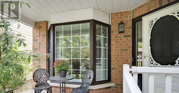 38 Forestglade Crescent, Ottawa, ON, K1G 5V8 - 2