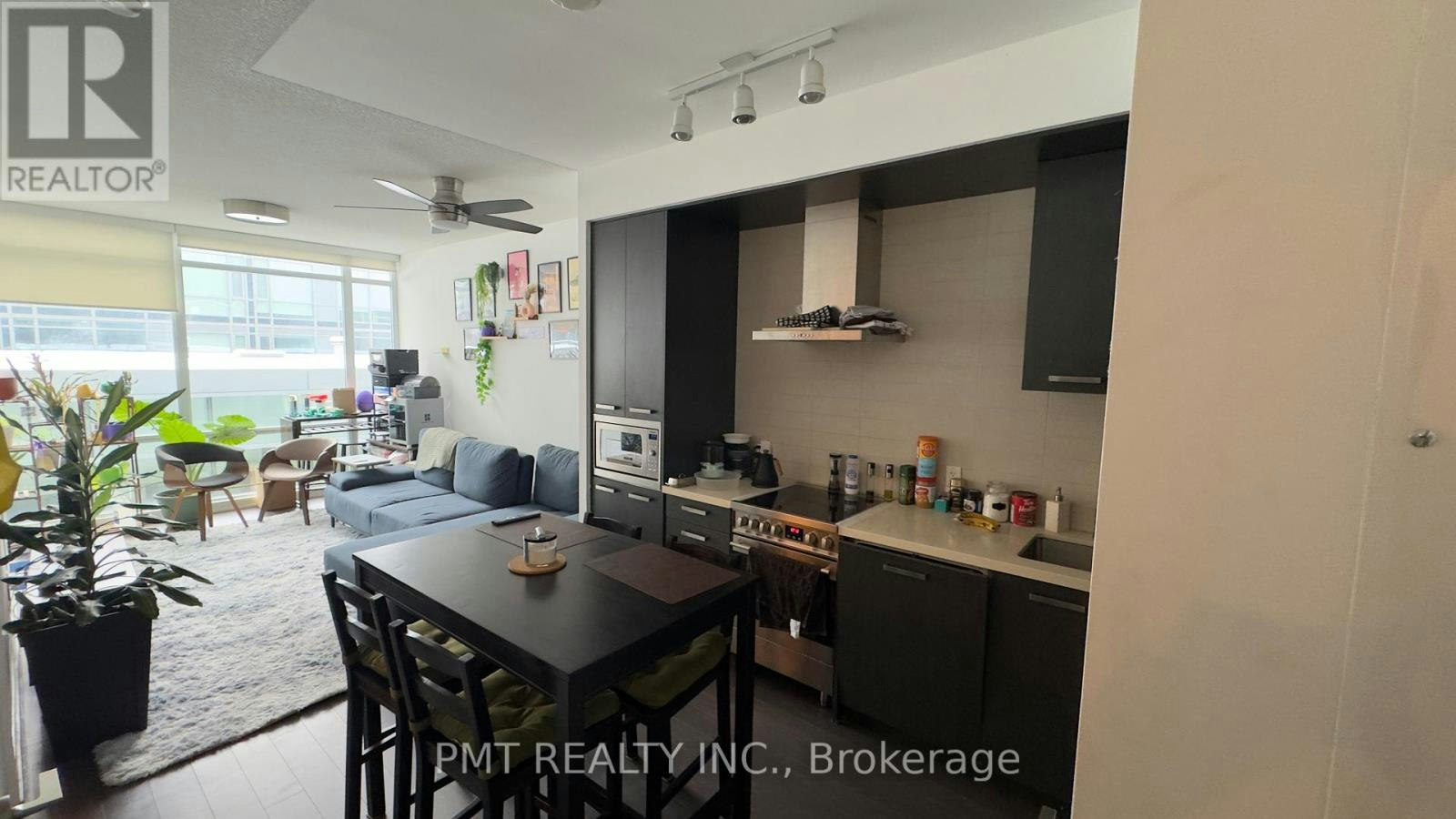 S301-455 Front Street E, Toronto, ON, M5A 0G2 - 2