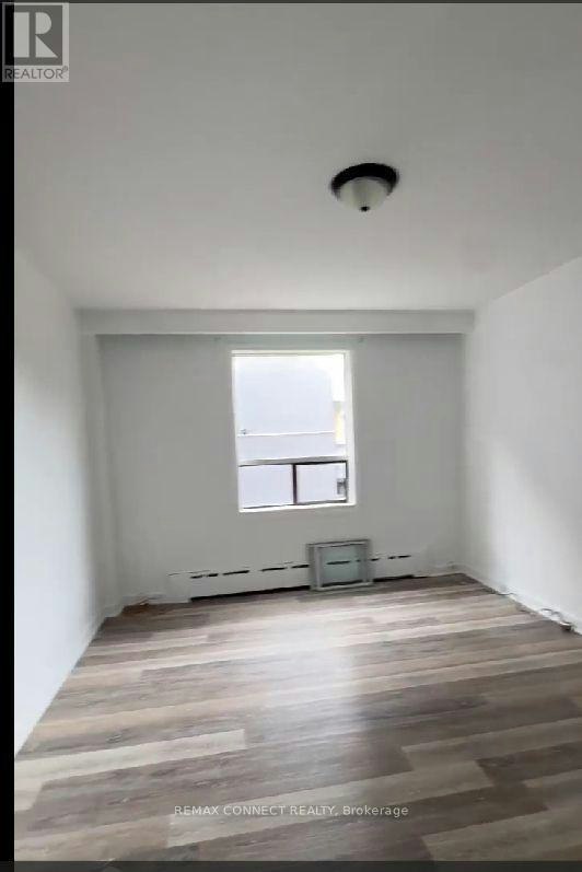 232 Atlas Avenue, Toronto, ON, M6C 3P7 - 5