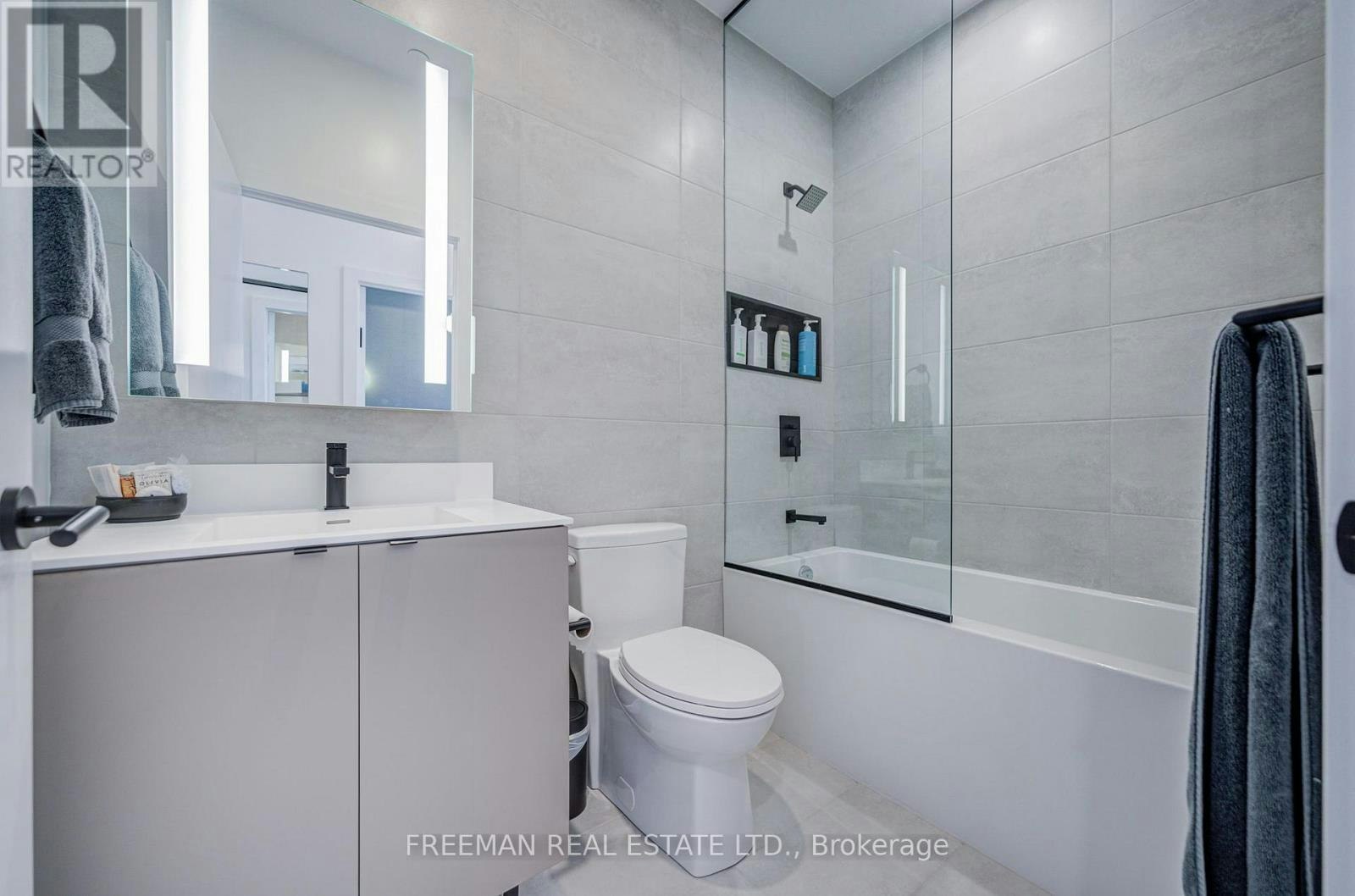 PH01-500 Dupont Street, Toronto, ON, L9T 2X5 - 20
