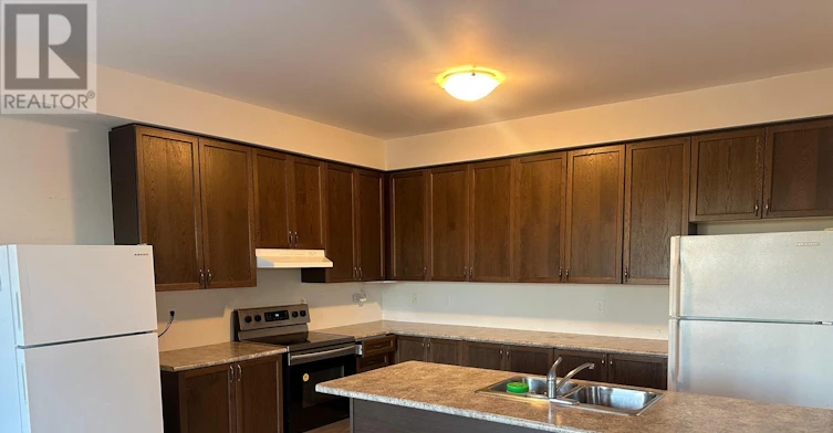 2569 Snow Knight Drive, Oshawa, ON, L1H 7K4 - 4