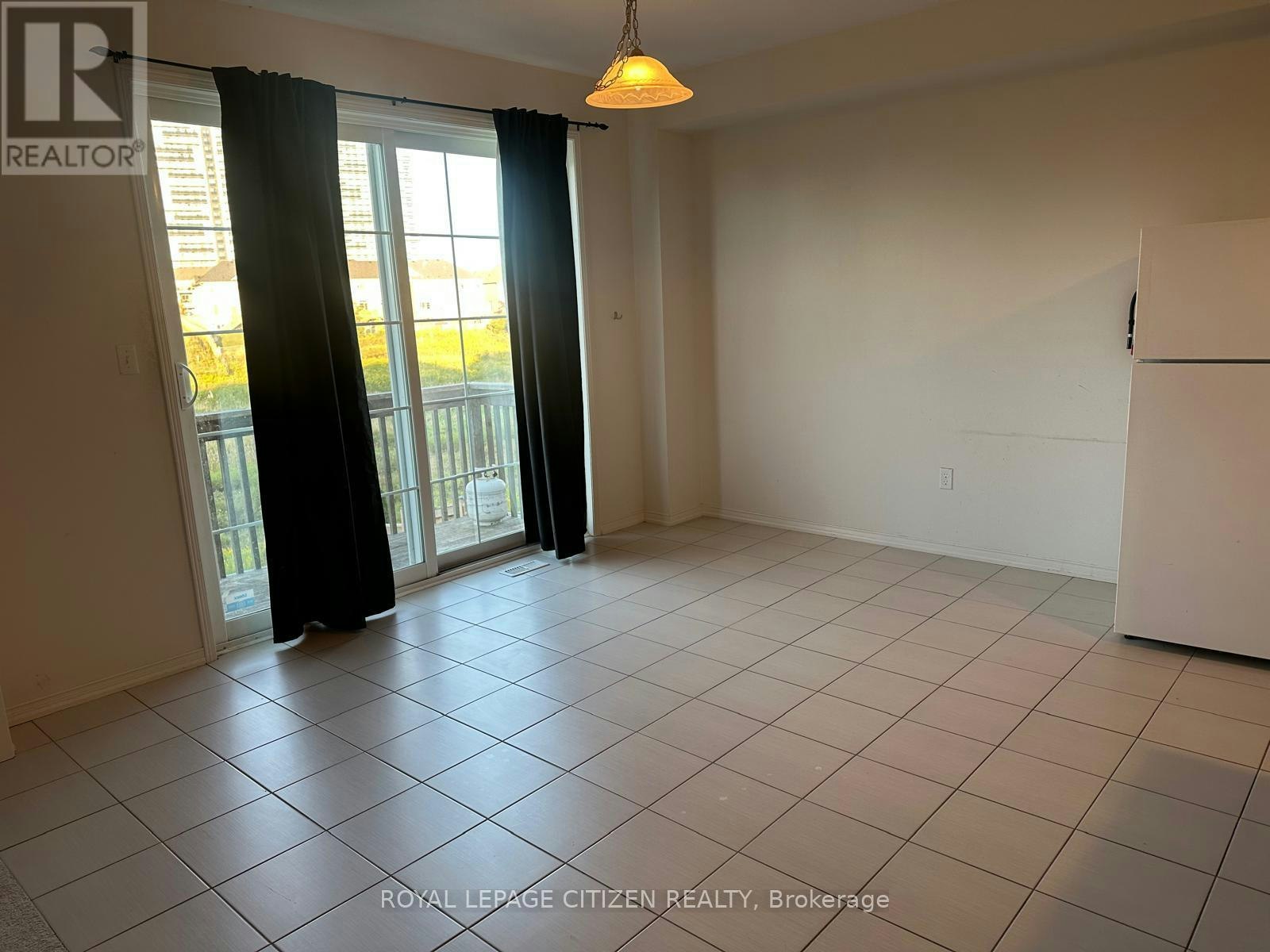 2569 Snow Knight Drive, Oshawa, ON, L1H 7K4 - 5