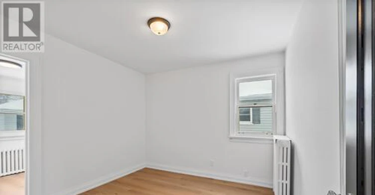 860 Simcoe Street N, Oshawa, ON, L1G 4V8 - 10