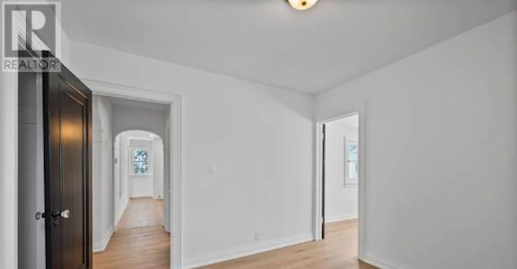 860 Simcoe Street N, Oshawa, ON, L1G 4V8 - 11