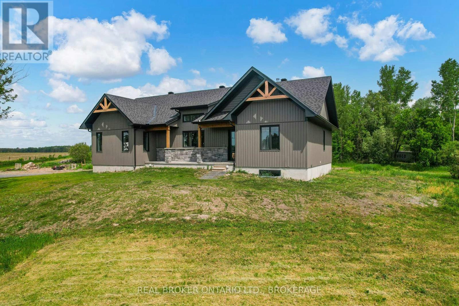 16119 Eamer Road, South Stormont, ON, K0C 1R0