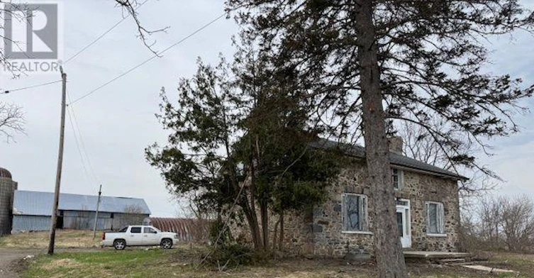 26427 48 Highway, Georgina, ON, L0N 1R0 - 2