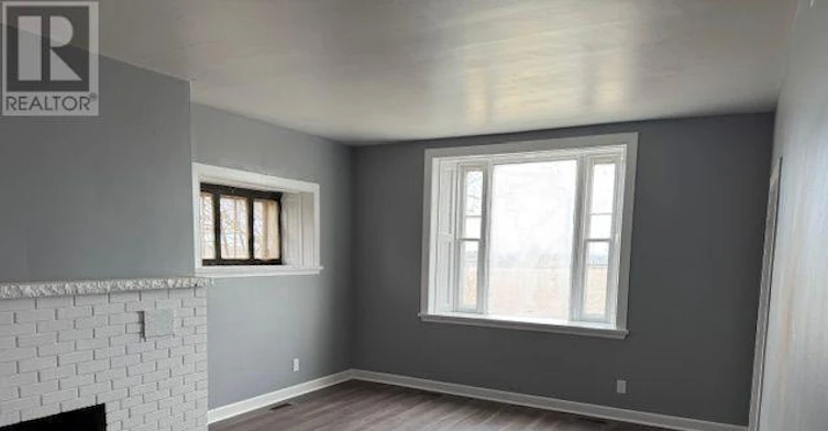 26427 48 Highway, Georgina, ON, L0N 1R0 - 9
