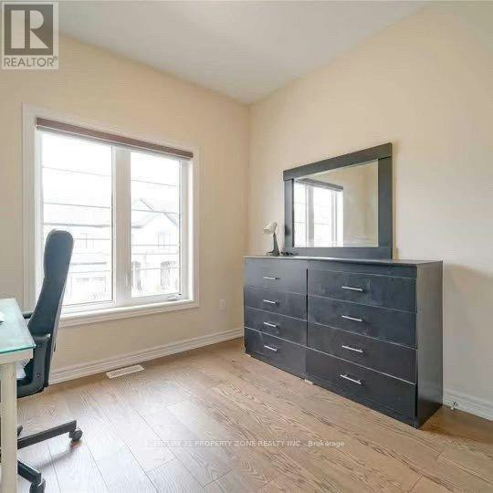 UPPER-17 Angelfish Road, Brampton, ON, L7A 5C5 - 12
