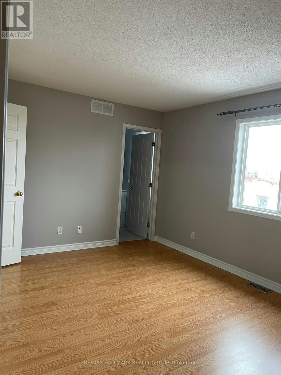 2203 Saturn Crescent, Ottawa, ON, K4A 3T6 - 16
