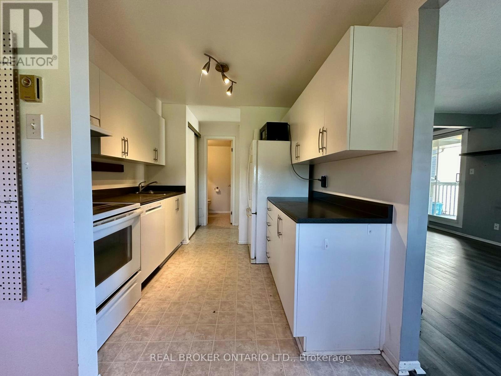 72B-750 St. Andre Drive, Ottawa, ON, K1C 4S2 - 11