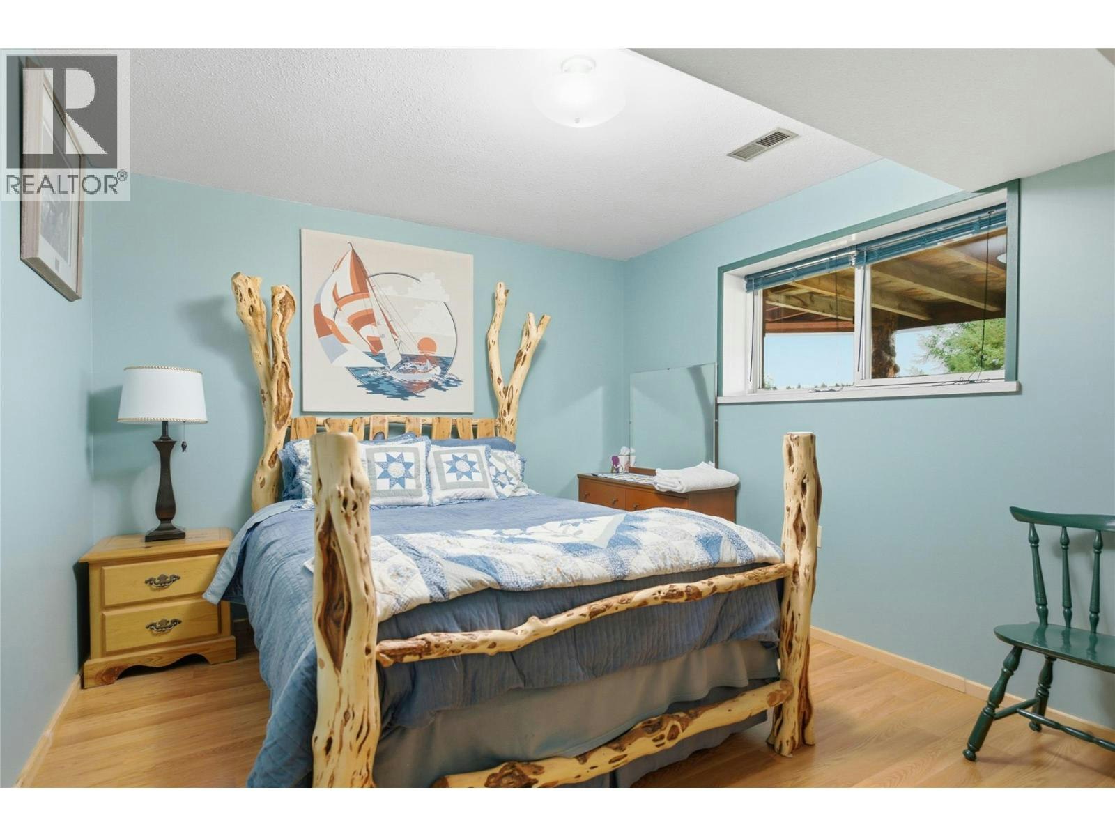 9736 Cariboo 97 Highway, Clinton, BC, V0K 1K0 - 42