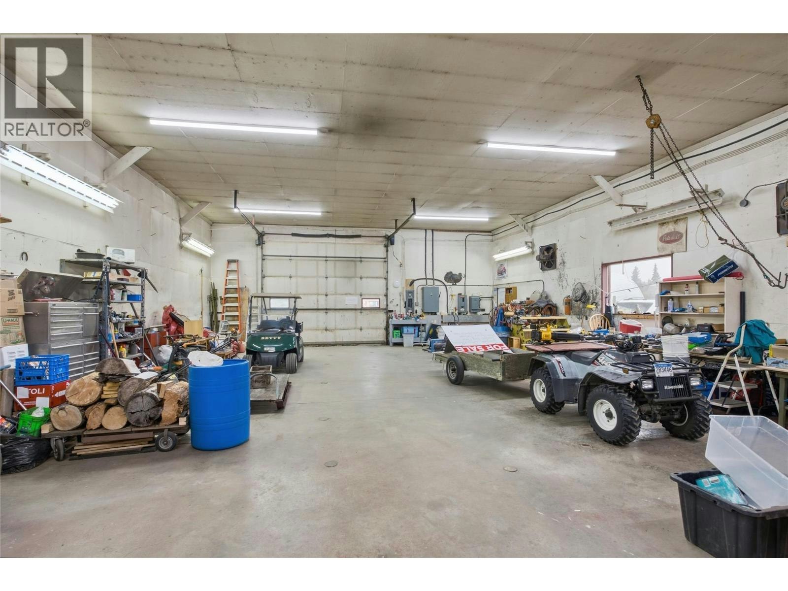 9736 Cariboo 97 Highway, Clinton, BC, V0K 1K0 - 18