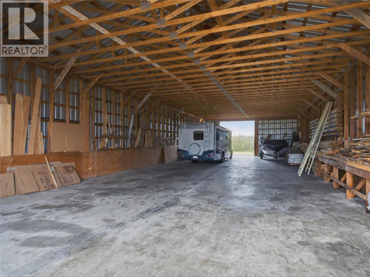 9736 Cariboo 97 Highway, Clinton, BC, V0K 1K0 - 21