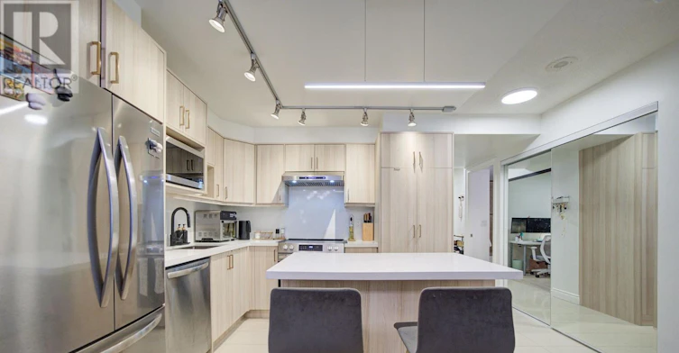 202-37 Galleria Parkway, Markham, ON, L3T 0A5 - 21