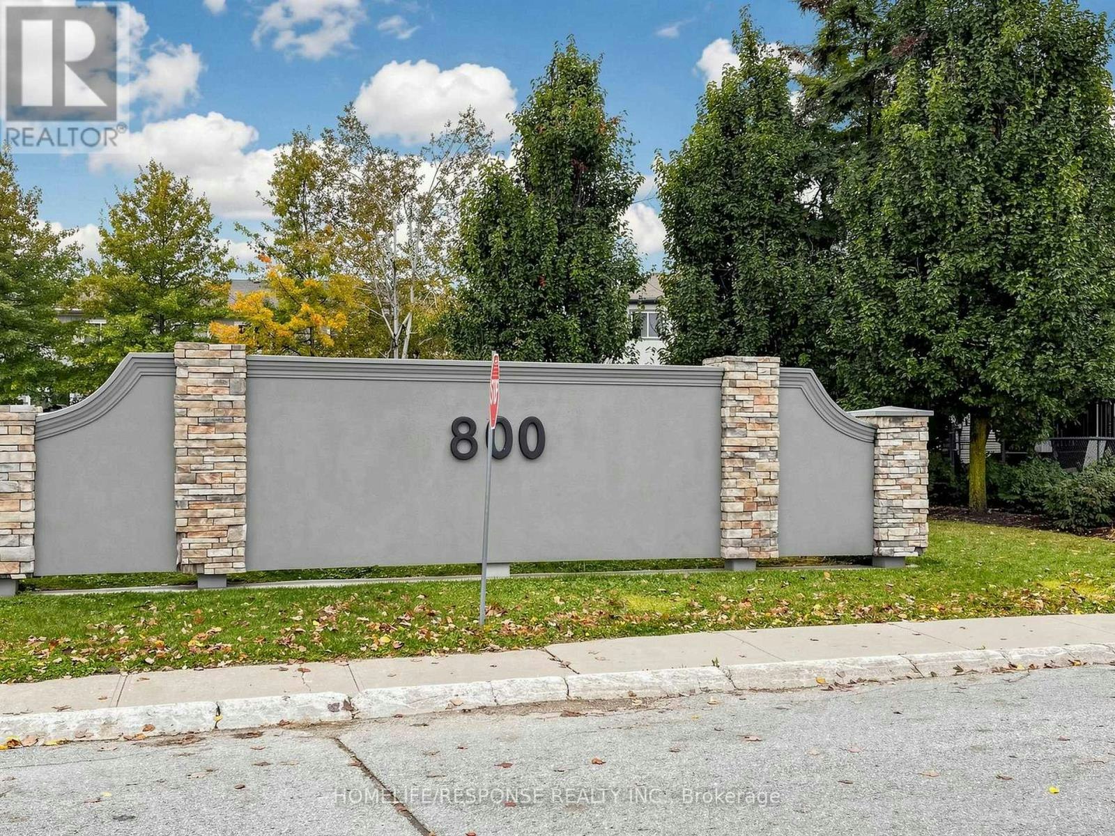 32-800 Ridge Boulevard WEST, Orillia, ON, L3V 0A1