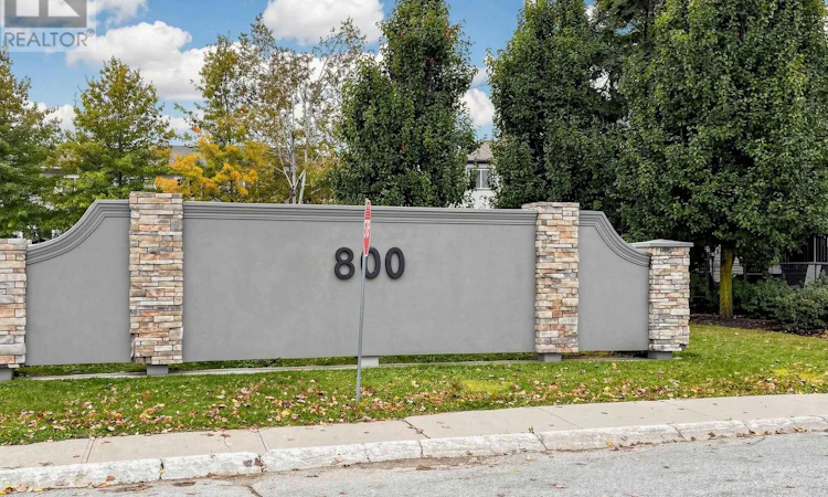 32-800 Ridge Boulevard WEST