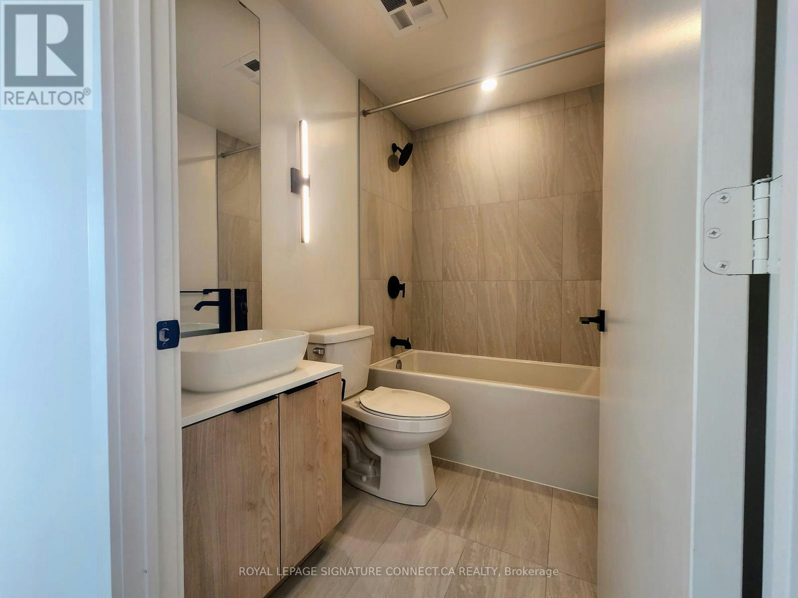 1710-1185 Dupont Street, Toronto, ON, M6H 0G5 - 7