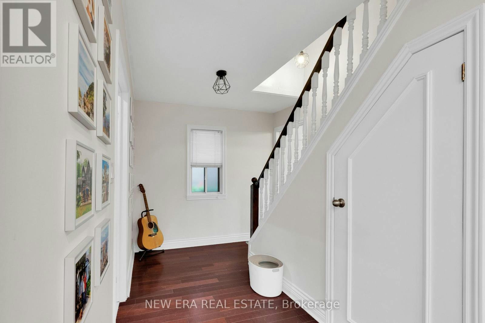 2 Foch Avenue, Toronto, ON, M8W 3W8 - 15