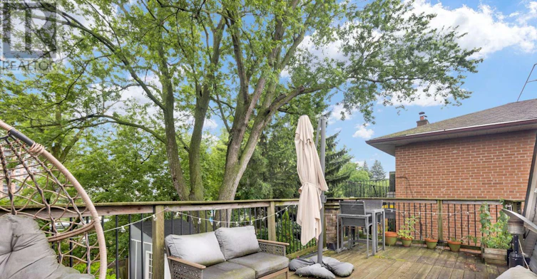 2 Foch Avenue, Toronto, ON, M8W 3W8 - 26