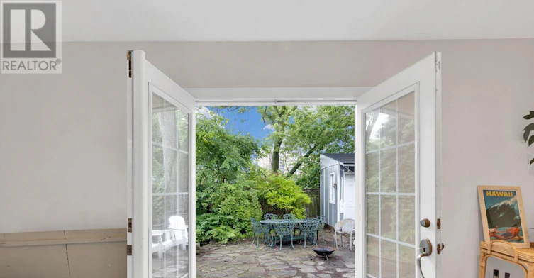 2 Foch Avenue, Toronto, ON, M8W 3W8 - 28