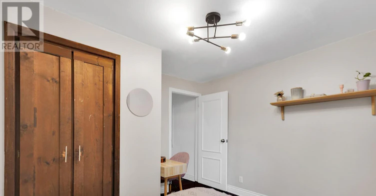 2 Foch Avenue, Toronto, ON, M8W 3W8 - 17