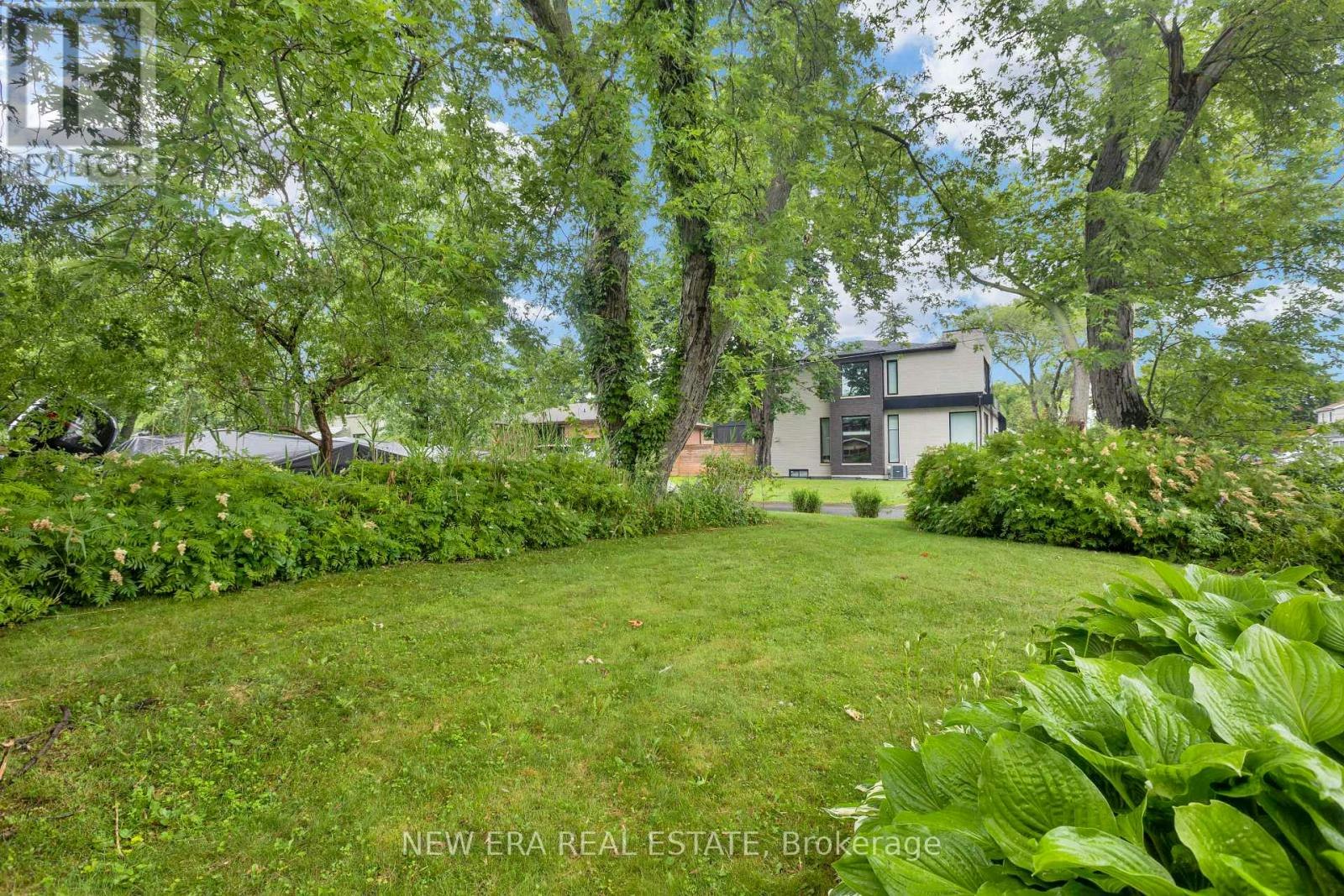 2 Foch Avenue, Toronto, ON, M8W 3W8 - 33
