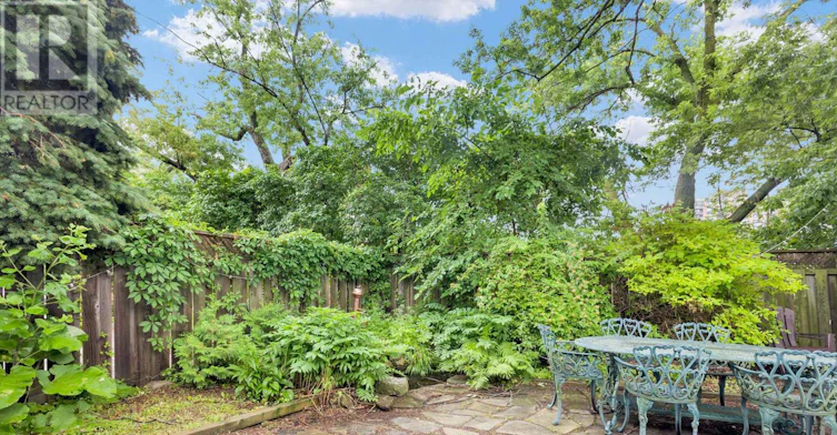 2 Foch Avenue, Toronto, ON, M8W 3W8 - 29