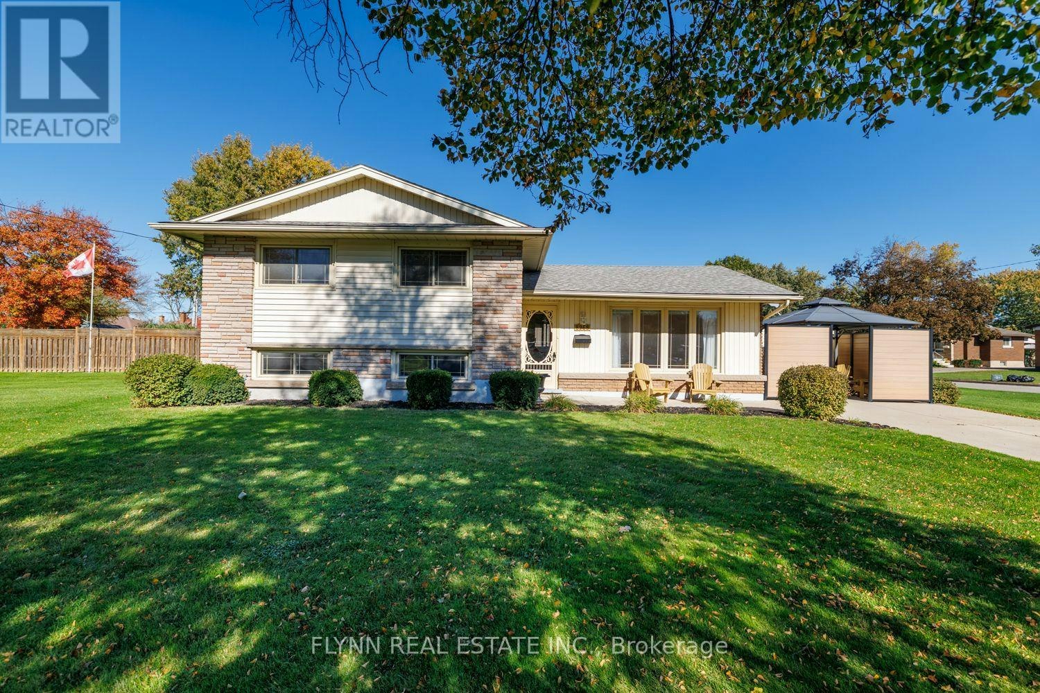8968 Banting Avenue, Niagara Falls, ON, L2G 6Z9