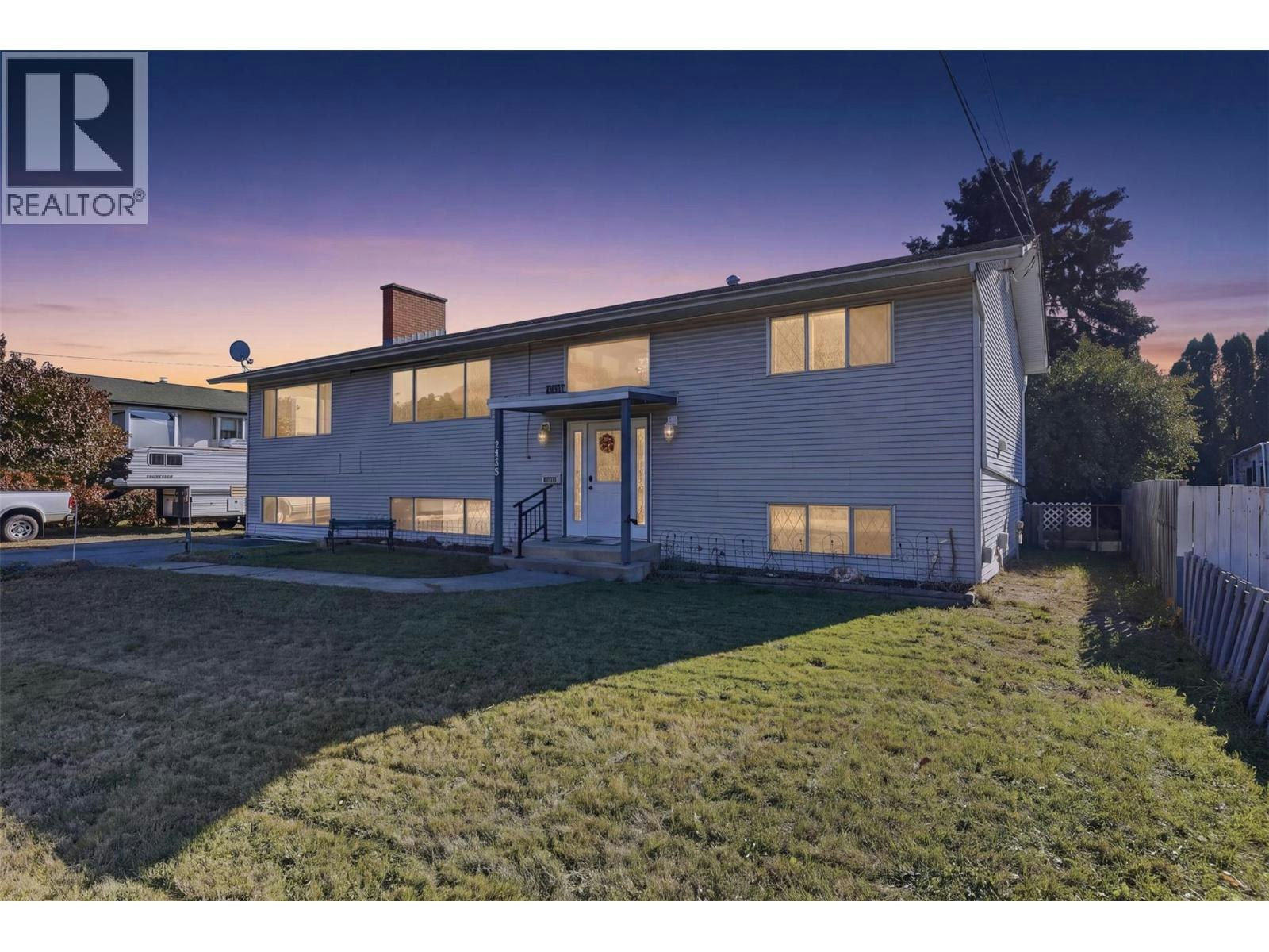 2499 Fleetwood Avenue, Kamloops, BC, V2B 4T1