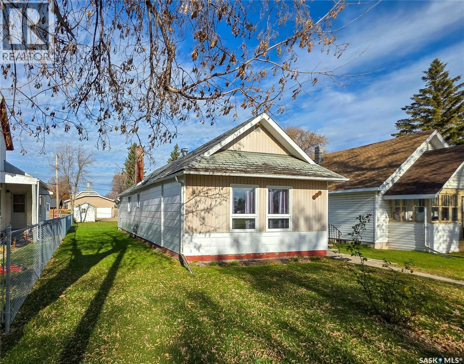 142 5th Avenue W, Melville, SK, S0A 2P0