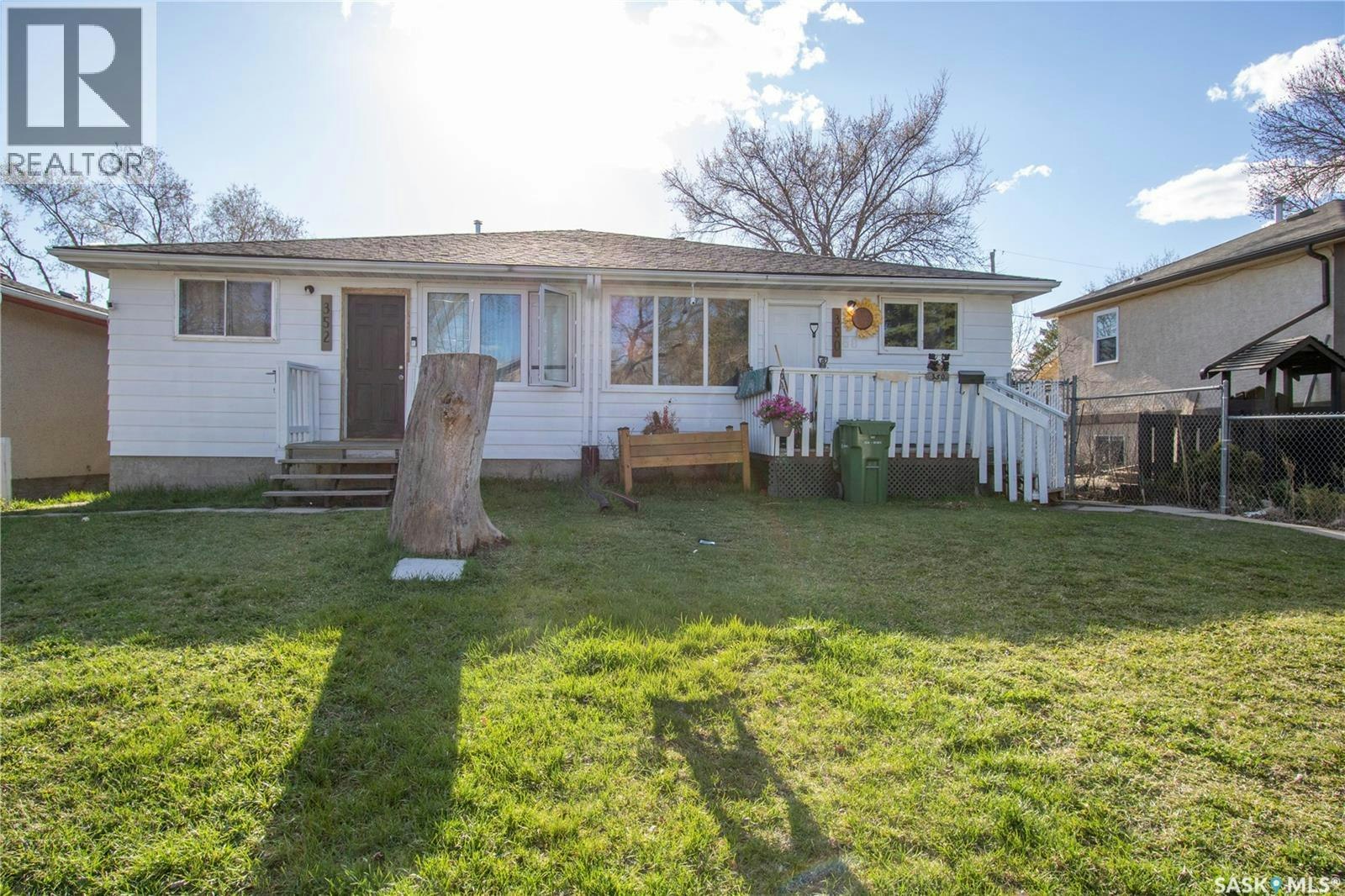 350-352 Toronto Street, Regina, SK, S4R 1M2