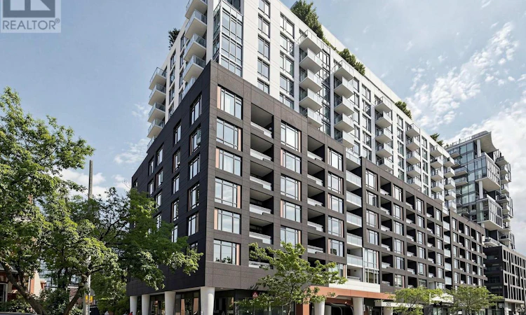1118-525 Adelaide Street W