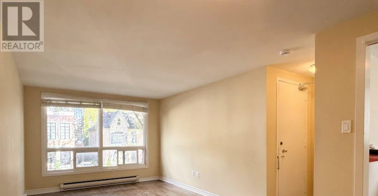 201-176 Howland Avenue, Toronto, ON, M5R 3B6 - 7