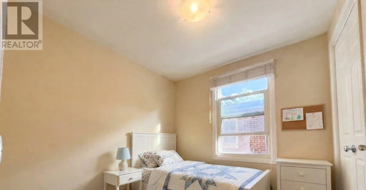 201-176 Howland Avenue, Toronto, ON, M5R 3B6 - 19