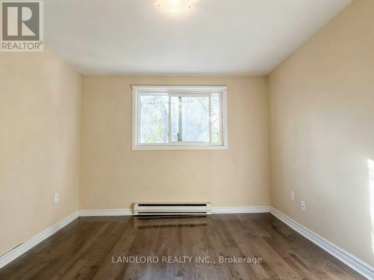 201-176 Howland Avenue, Toronto, ON, M5R 3B6 - 15