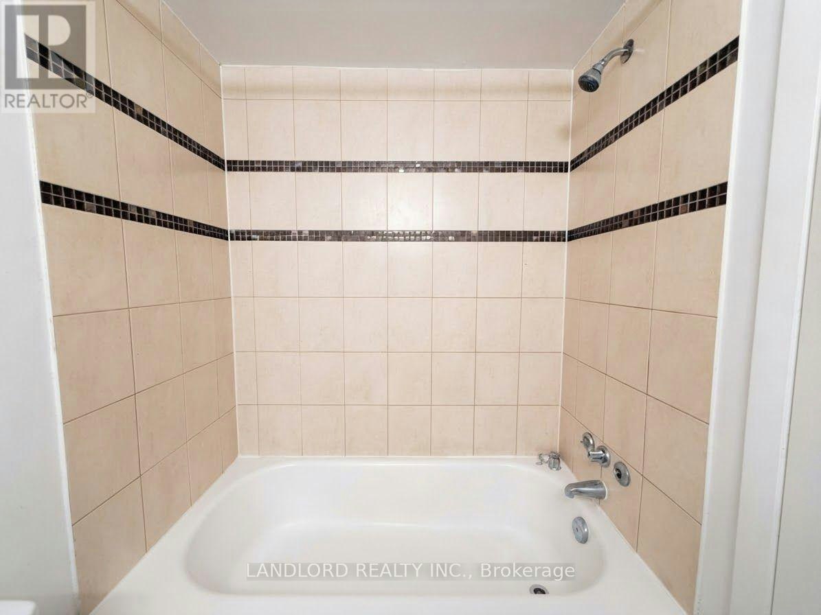 201-176 Howland Avenue, Toronto, ON, M5R 3B6 - 13